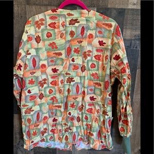 Medium Crest scrub jacket